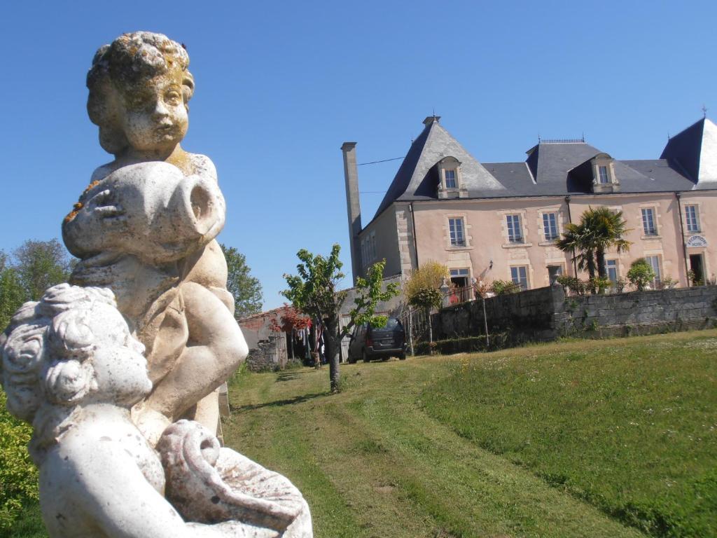 Chateau Sainte Marie Hotel Dompierre-sur-Charente Esterno foto