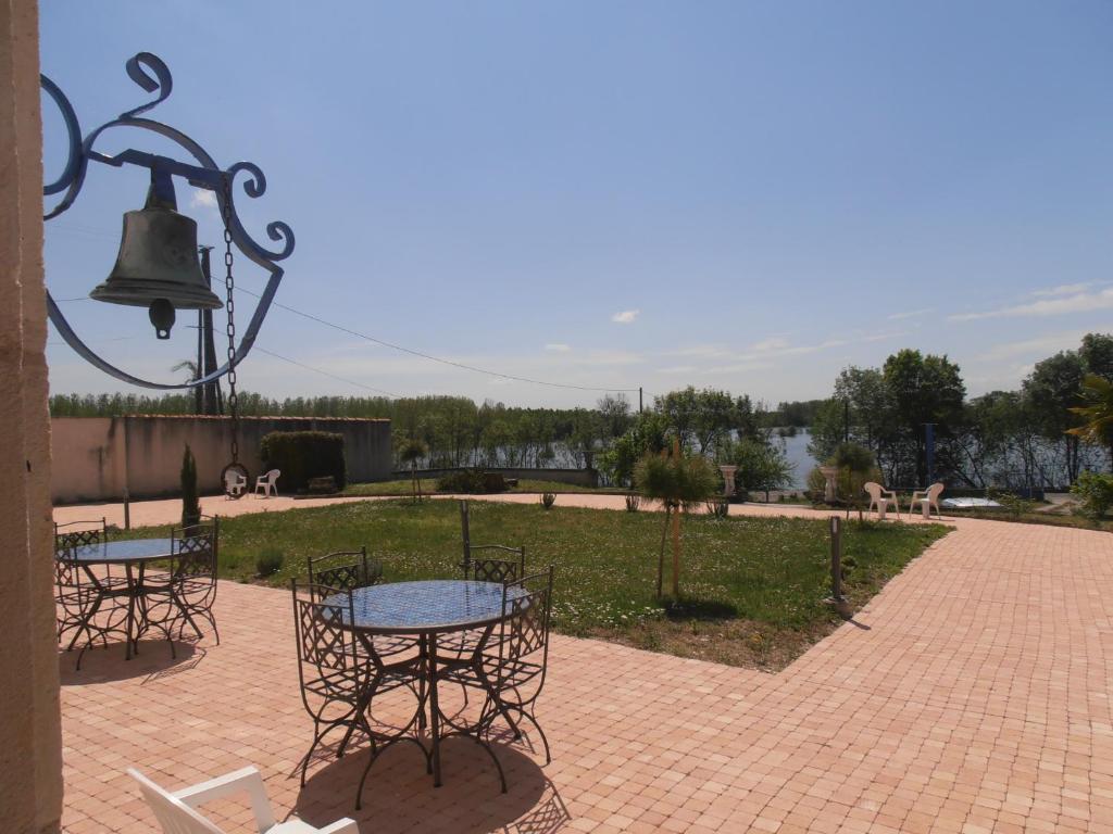 Chateau Sainte Marie Hotel Dompierre-sur-Charente Esterno foto