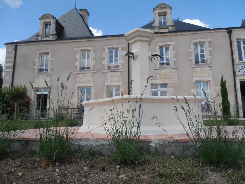 Chateau Sainte Marie Hotel Dompierre-sur-Charente Esterno foto