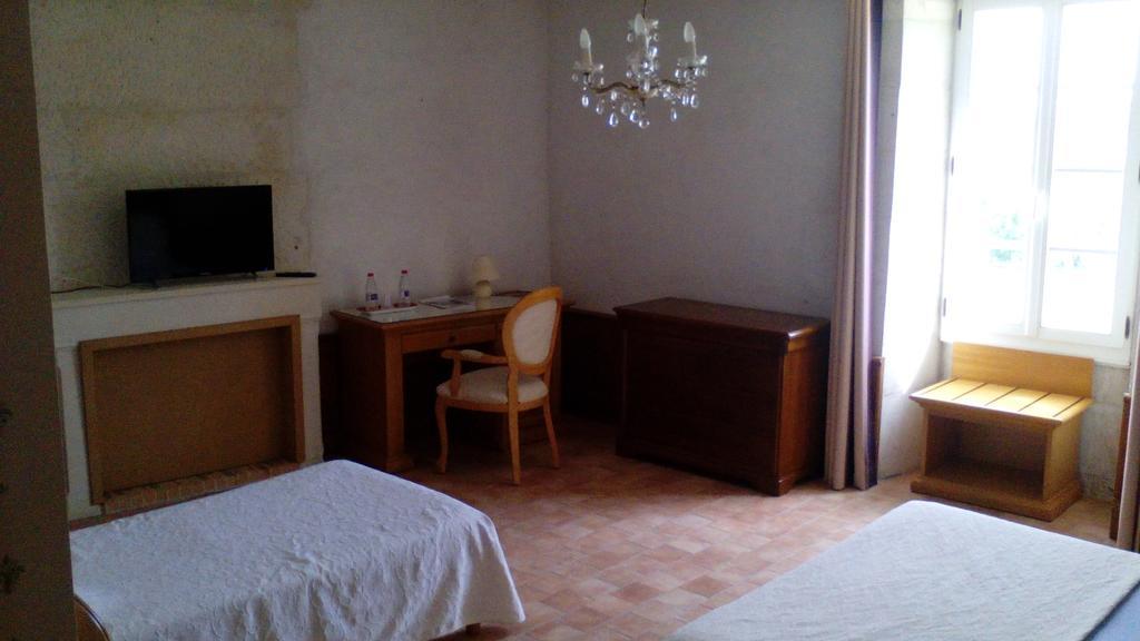 Chateau Sainte Marie Hotel Dompierre-sur-Charente Esterno foto