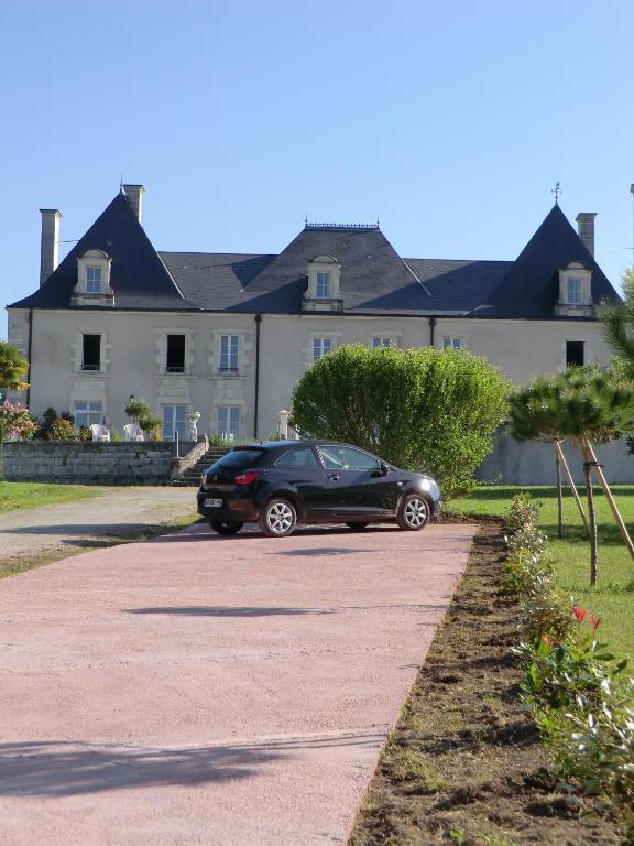 Chateau Sainte Marie Hotel Dompierre-sur-Charente Esterno foto