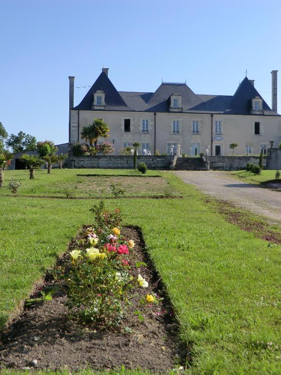 Chateau Sainte Marie Hotel Dompierre-sur-Charente Esterno foto